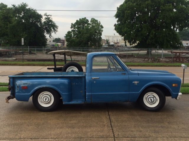 1968 Chevrolet C-10 bagged body dropped patina'd short bed shop truck - photo 13