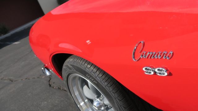 1968 Chevrolet Camaro 350 V8 CALIFORNIA CAR! RUST FREE! VIPER RED! P/S! - photo 9