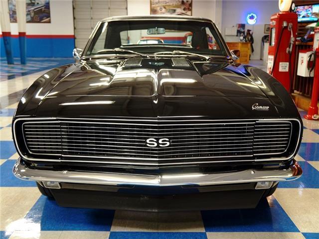 1968 Chevrolet Camaro SS Badges / RS hide away light / 454 Big Block - photo 12