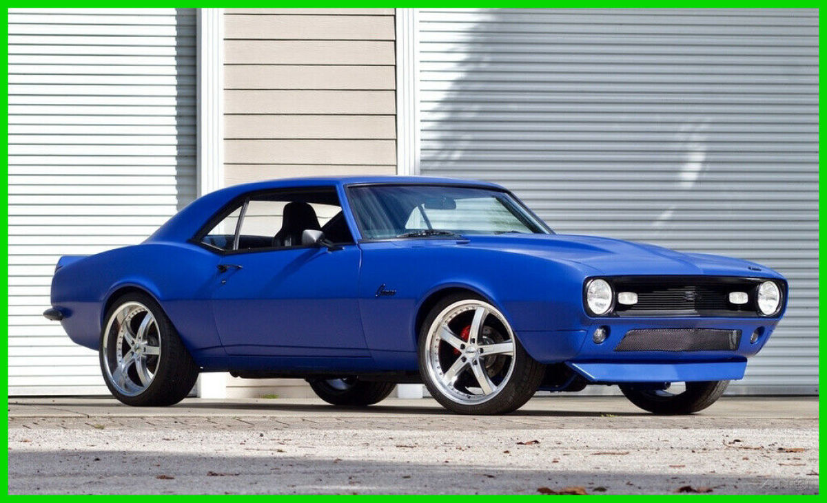 1968 Chevrolet Camaro Resto-Mod 5.4L 327-EFI V8 Automatic 1968 Chevrolet Camaro Resto-Mod / Edelbrock EFI 327 V8 / PAINTED Flat Blue / A/C