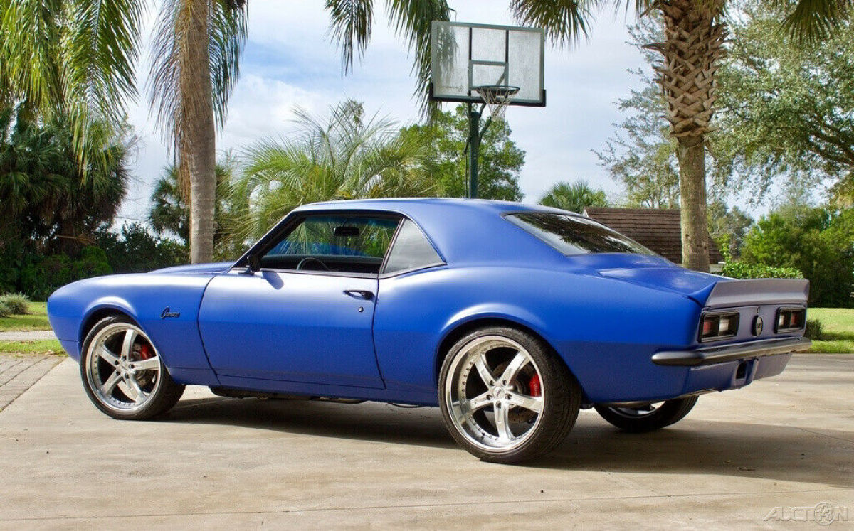1968 Chevrolet Camaro Resto-Mod / Edelbrock EFI 327 V8 / PAINTED Flat Blue / A/C - photo 5