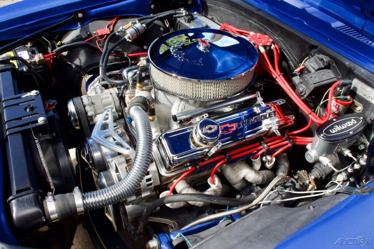 1968 Chevrolet Camaro Resto-Mod / Edelbrock EFI 327 V8 / PAINTED Flat Blue / A/C - photo 7
