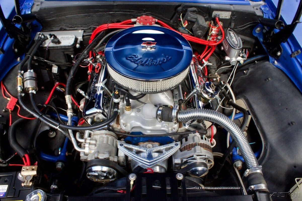 1968 Chevrolet Camaro Resto-Mod / Edelbrock EFI 327 V8 / PAINTED Flat Blue / A/C - photo 8