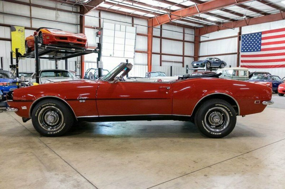 1968 Chevrolet Camaro RS - photo 2