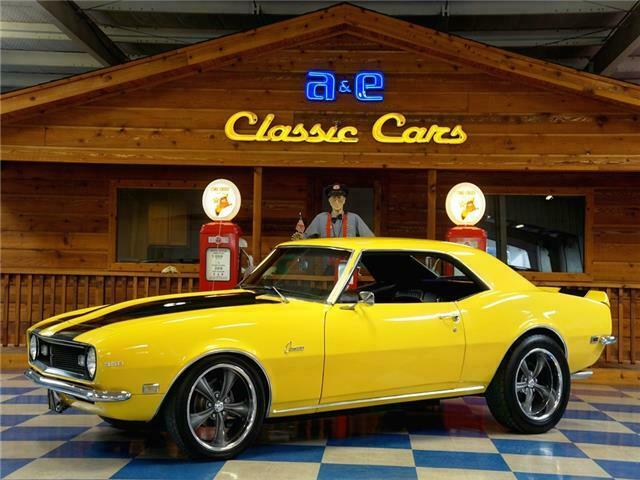 1968 Chevrolet Camaro – Yellow / Black 1968 Chevrolet Camaro 350 cui