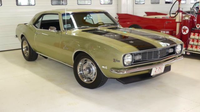 1968 Chevrolet Camaro Z28 37104 Miles Ash Gold 2 Door Hard Top 327 Manual 4-Spee 1968 Chevrolet Camaro Z28