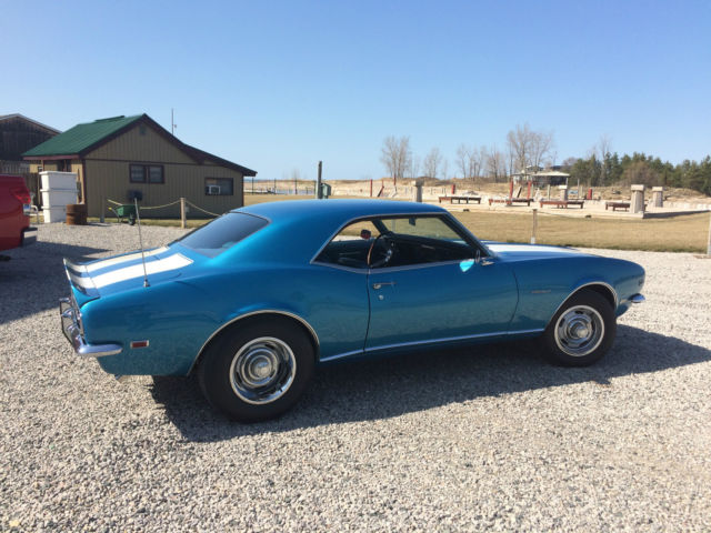 1968 Chevrolet Camaro Z28 RS Fully Restored Blue on Blue GM Canada Documentation 1968 Chevrolet Camaro Z28 RS