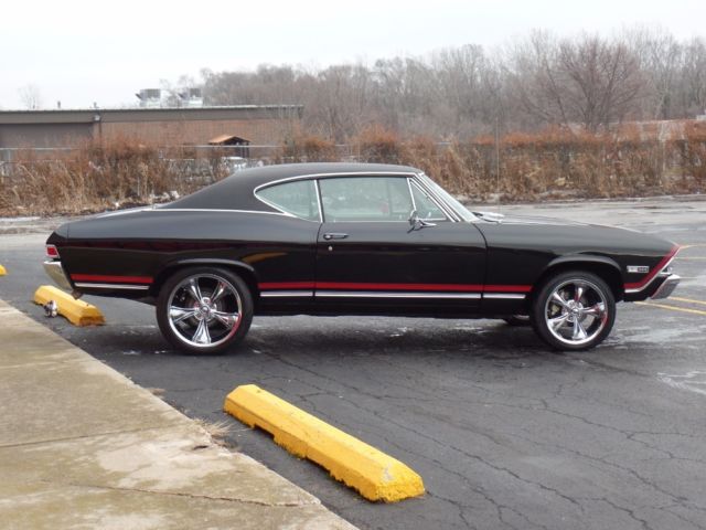 1968 Chevrolet Chevelle SS396-CONCOURSE SILVER SPINNER AWARD-FRAME OFF RES - photo 8