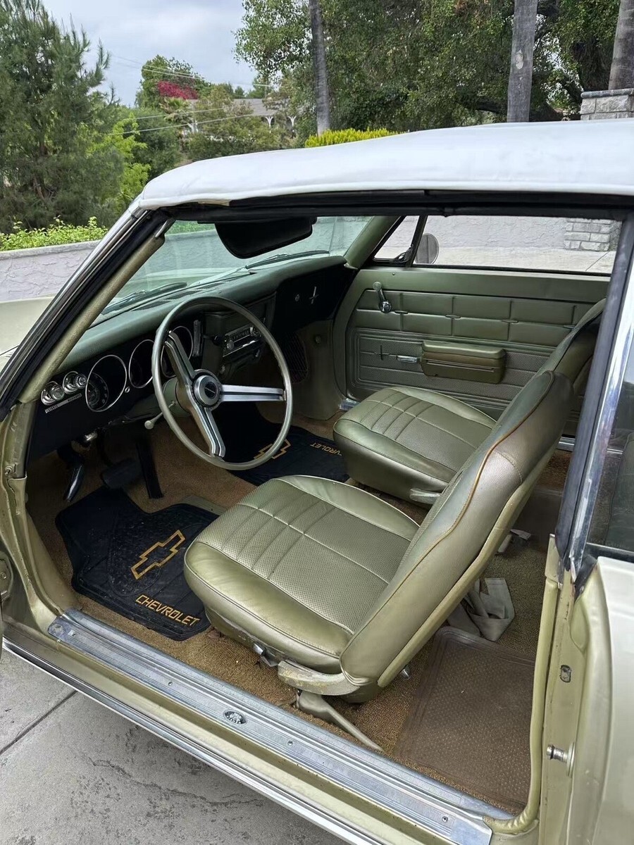 1968 Chevrolet Corvair Monza Convertible - photo 4