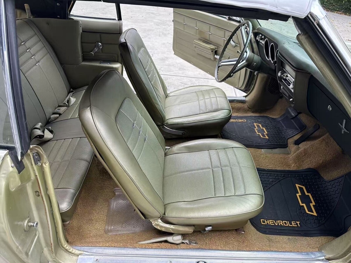 1968 Chevrolet Corvair Monza Convertible - photo 8
