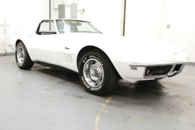 1968 Chevrolet Corvette 350 4spd Manual 4 wheel disc Flow Master Rallys Headers 1968 Chevrolet Corvette