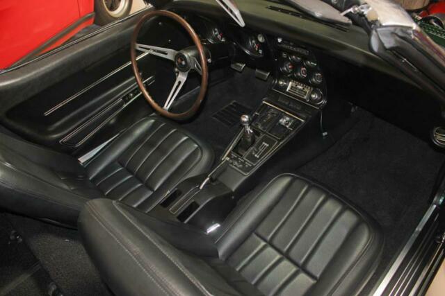 1968 Chevrolet Corvette 427 V8 - photo 8