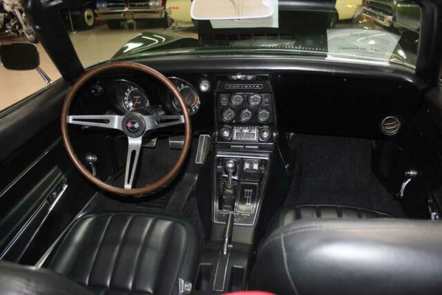 1968 Chevrolet Corvette 427 V8 - photo 12