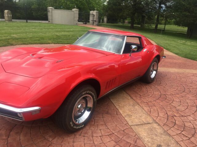 1968 chevrolet corvette base 7.0l Red L68 1968 Chevrolet Corvette L68
