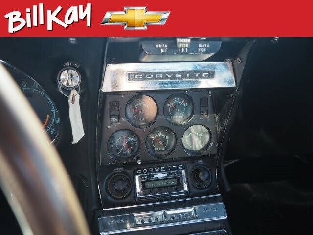 1968 Chevrolet Corvette convertible - photo 12