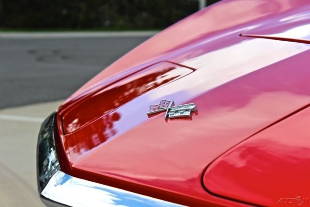 1968 Chevrolet Corvette Convertible [Built By: Carl French] / 3,300 MILES - photo 11