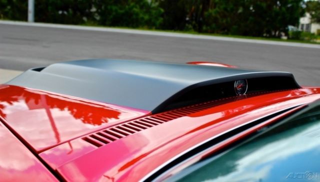 1968 Chevrolet Corvette Convertible [Built By: Carl French] / 3,300 MILES - photo 13