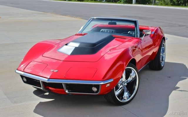 1968 Chevrolet Corvette Convertible [Built By: Carl French] / 3,300 MILES - photo 5