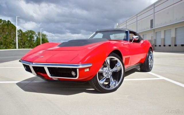 1968 Chevrolet Corvette Convertible [Built By: Carl French] / 3,300 MILES - photo 7