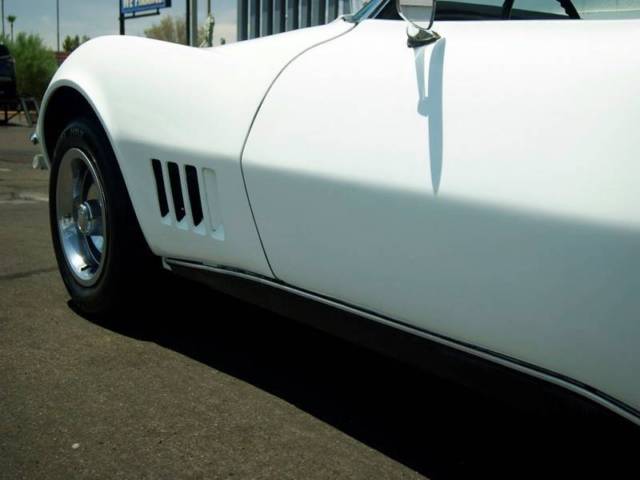 1968 Chevrolet Corvette - photo 11