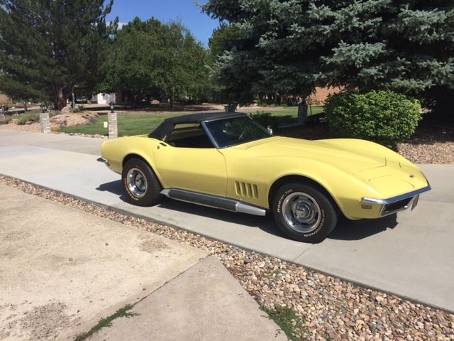 1968 Chevrolet Corvette Roadster small block 4 speed, A/C & P/S 1968 Chevrolet Corvette