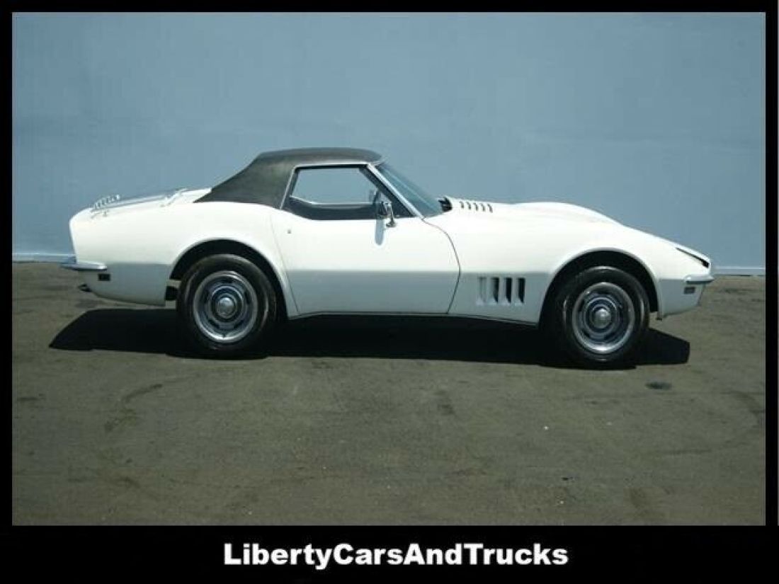 1968 Chevrolet Corvette, White with 88000 Miles available now! 1968 Chevrolet Corvette