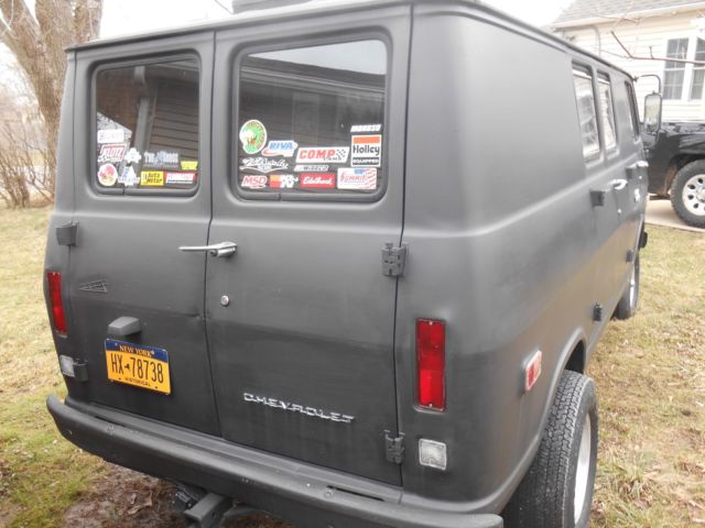1968 Chevrolet G10 Van - photo 3