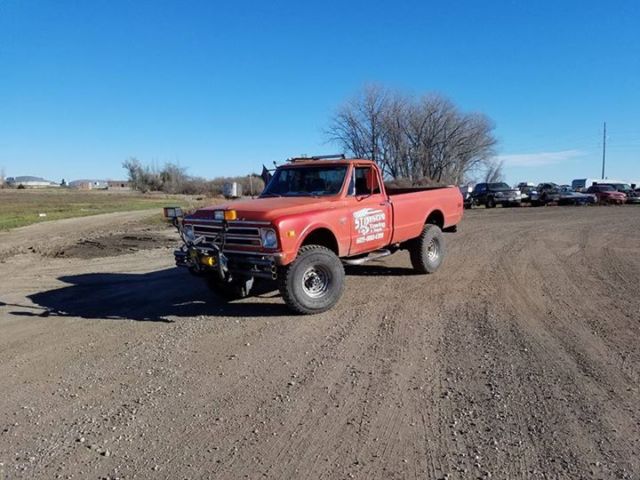 1968 Chevrolet K20 LS swapped 2003 5.3, turbo 350. 4X4. Custom built.37in tires 1968 Chevrolet C/K Pickup 2500 Base