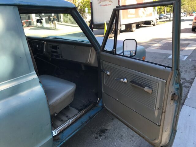 1968 Chevrolet C-10 - photo 10