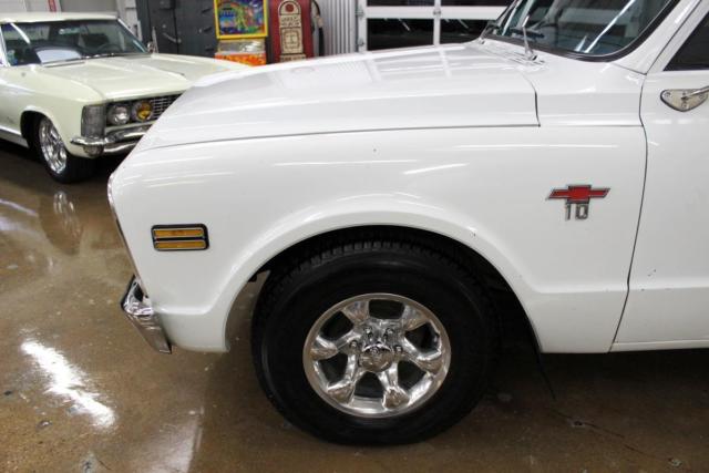 1968 Chevrolet Suburban N/A - photo 4