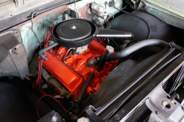 1968 Chevrolet Suburban C-20 - photo 2