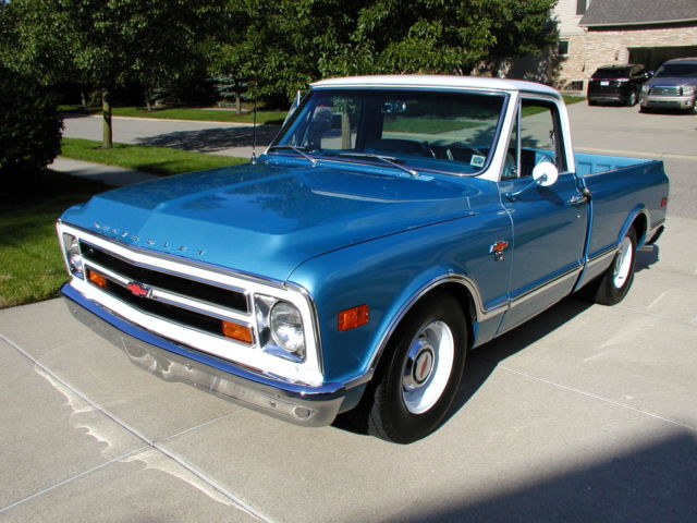 1968 Chevrolet C-10 Custom - photo 2