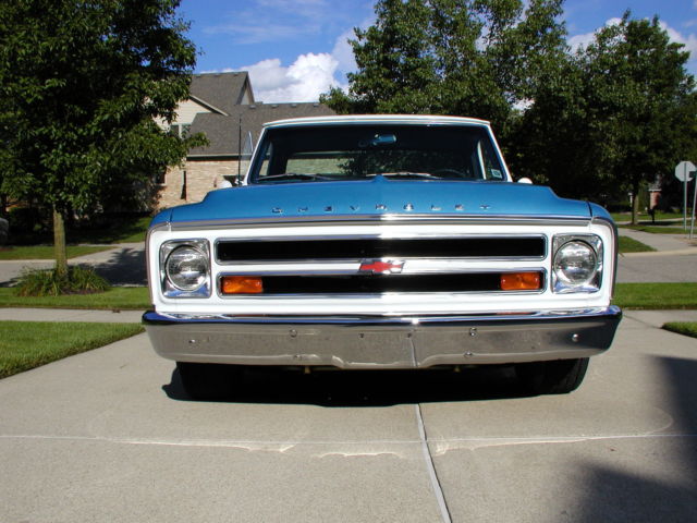 1968 Chevrolet C-10 Custom - photo 4