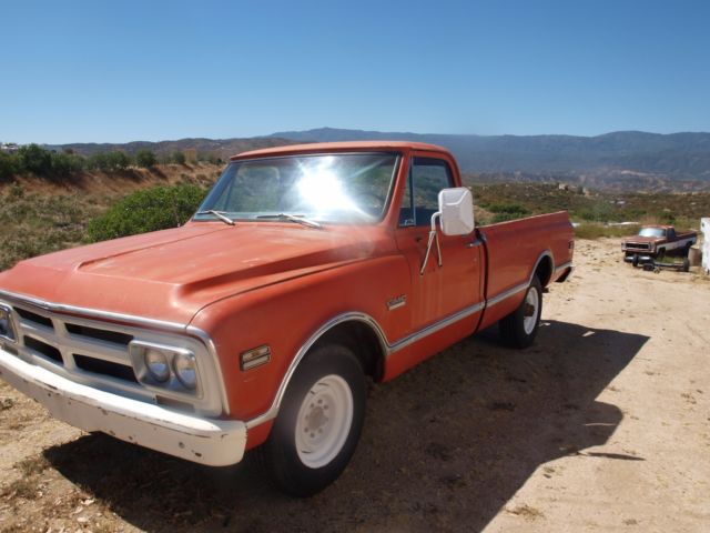 1968 chevy c20 gmc 2500 az. truck solid straight body very little rust 1968 Chevrolet C/K Pickup 2500 yes all