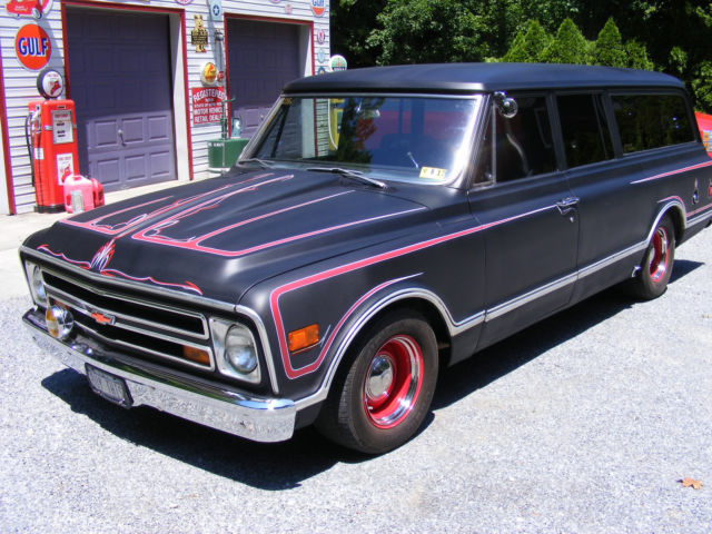 1968 Chevrolet Suburban - photo 2