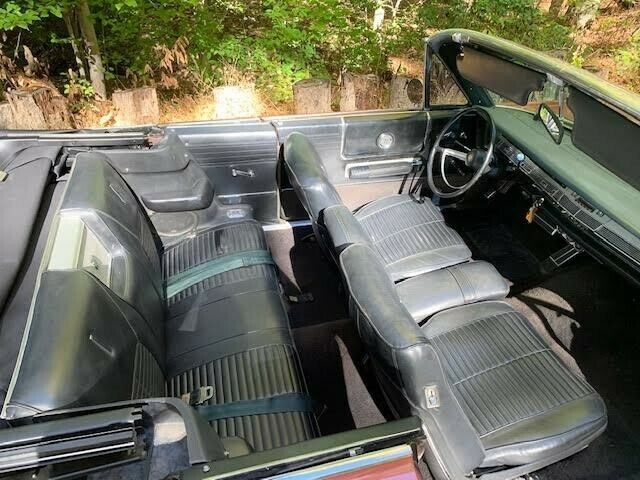 1968 Chrysler 300 Series - photo 4