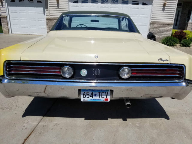 1968 Chrysler 300 Series 300 - photo 4