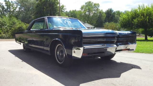 1968 Chrysler 300 Series - photo 2