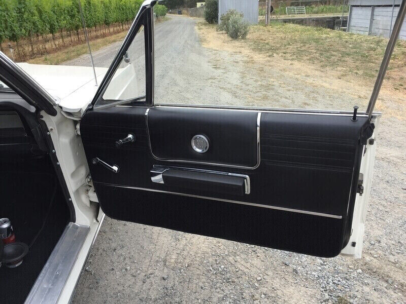 1968 Chrysler 300 Series 2dr Soft Top Convertible - photo 8