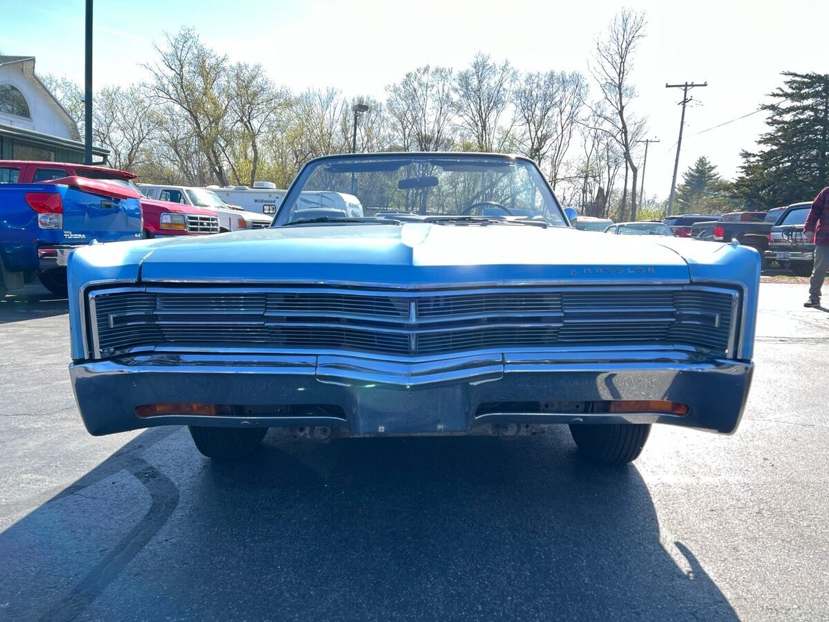 1968 Chrysler 300 Series - photo 2