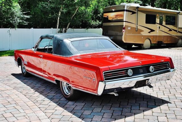 1968 Chrysler 300 Series Convertible - photo 3