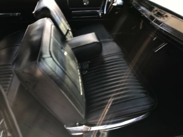 1968 Chrysler 300 Series 2dr - photo 4