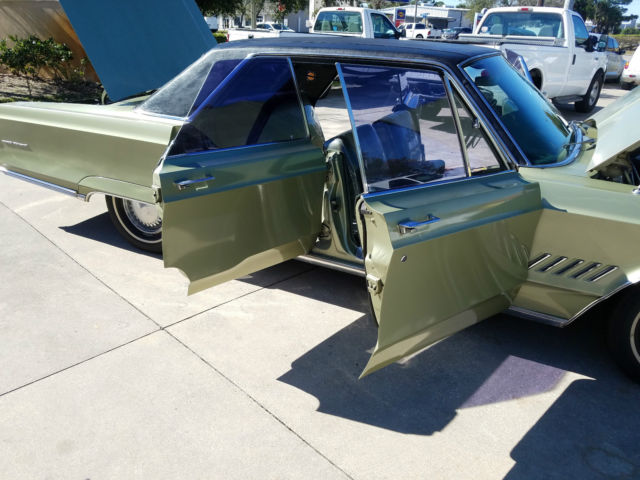1968 Chrysler 300 Series M - photo 11