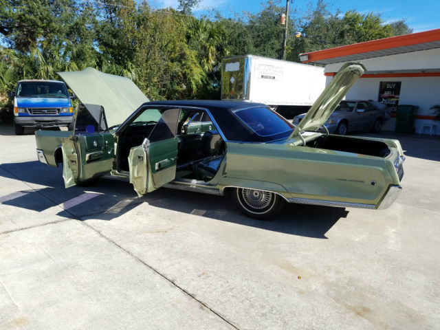 1968 Chrysler 300 Series M - photo 5