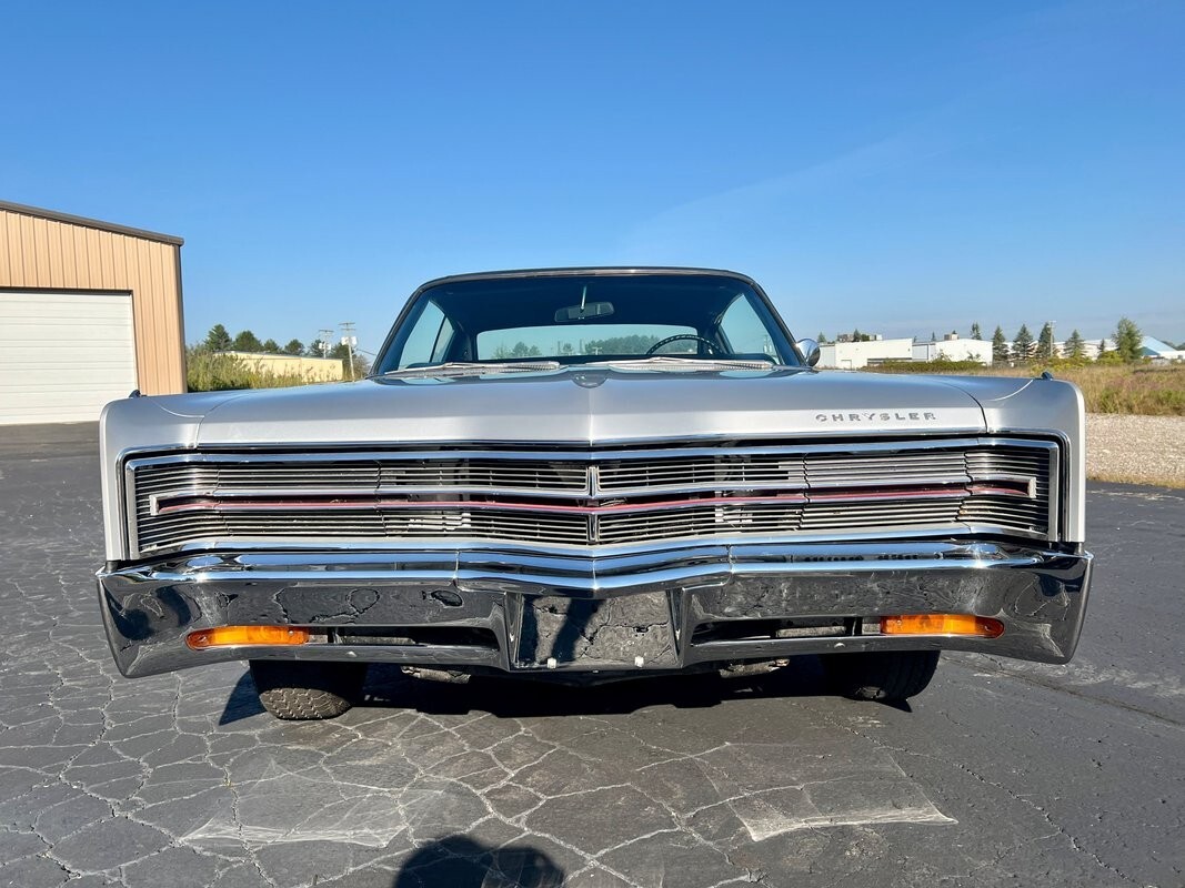 1968 Chrysler 300 Series - photo 2