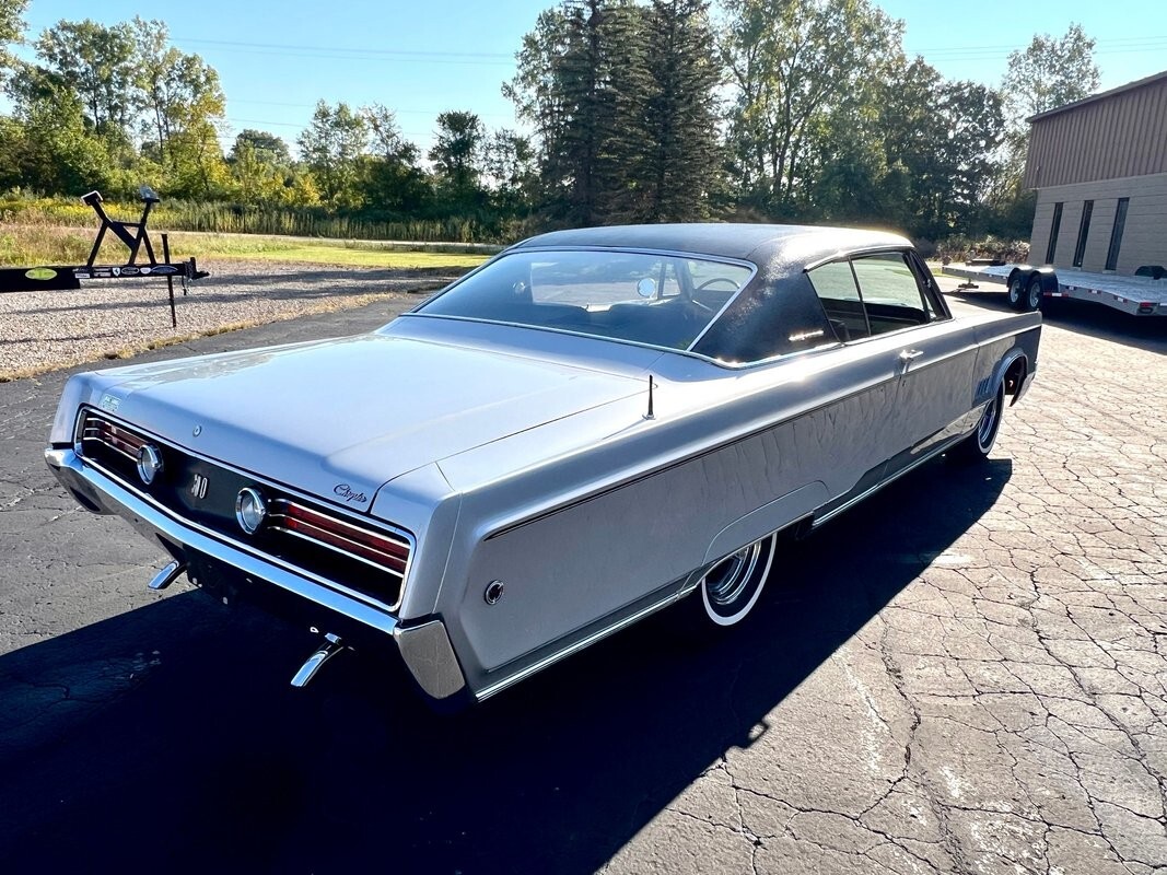 1968 Chrysler 300 Series - photo 6