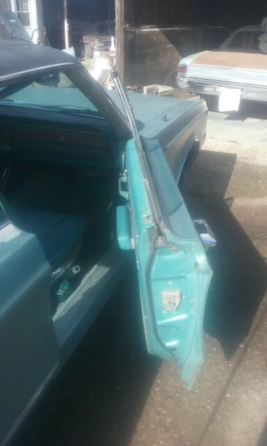 1968 Chrysler New Yorker - photo 3