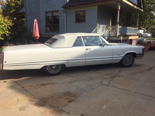 1968 Chrysler Imperial Convertible, not a Cadillac, but a nice cruiser 1968 Chrysler Imperial crown