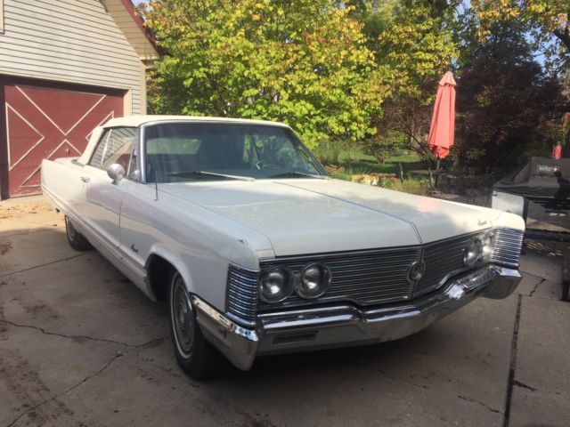 1968 Chrysler Imperial crown - photo 3