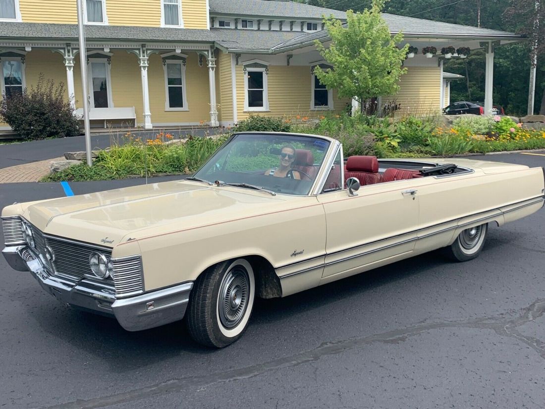 1968 Chrysler Imperial - photo 2